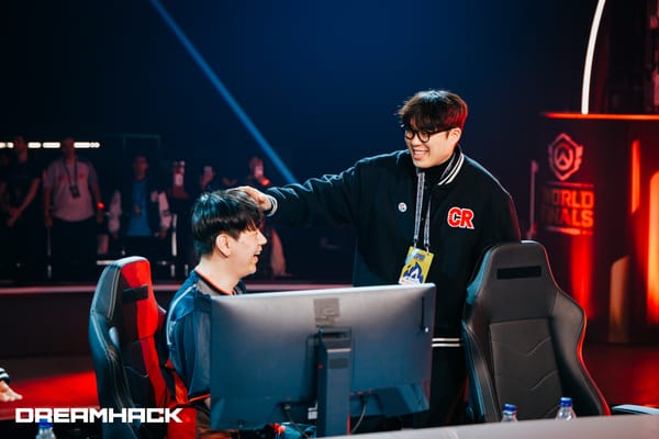 Head coach Moon and LIP at the 2025 World Finals